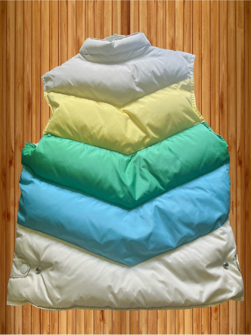 EUC Old Navy Vintage Retro Colorblock Puffer Vest Size L - Picture 8 of 16